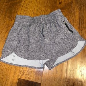 Lululemon shorts 8